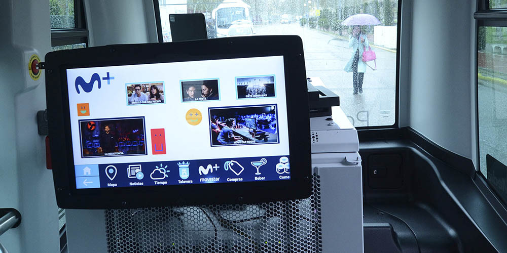 quinta pantalla carmedia microbus autonomo telefonica españa 5g talavera de la reina