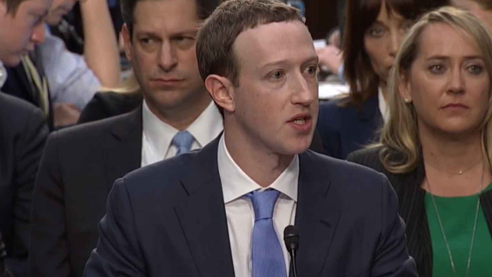 Una imagen del CEO de Facebook, Mark Zuckerberg, durante su declaración ante el Congreso de EEUU.