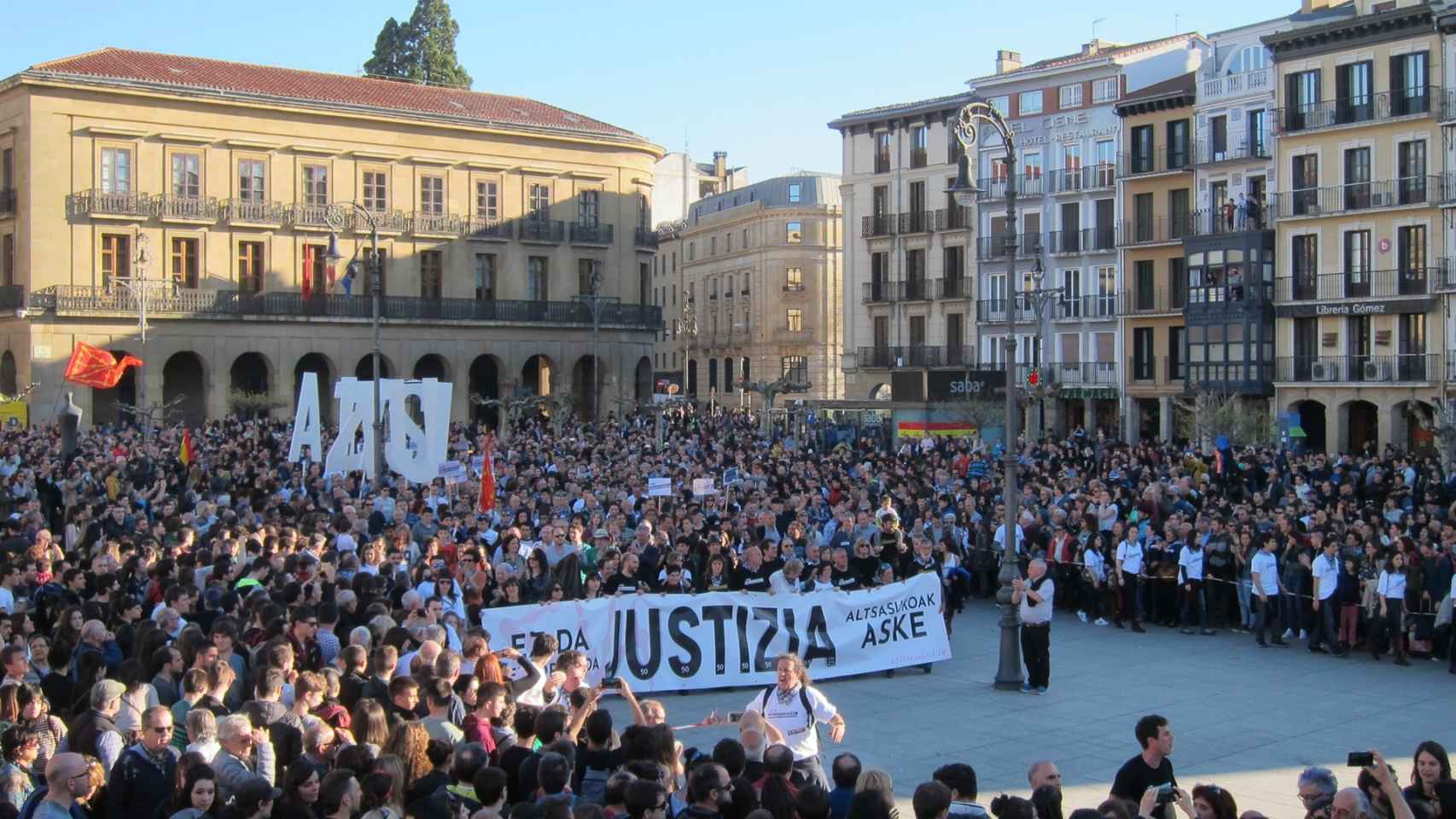 Panorámica de la manifestación celebrada este sábado en apoyo a los presos de Alsasua