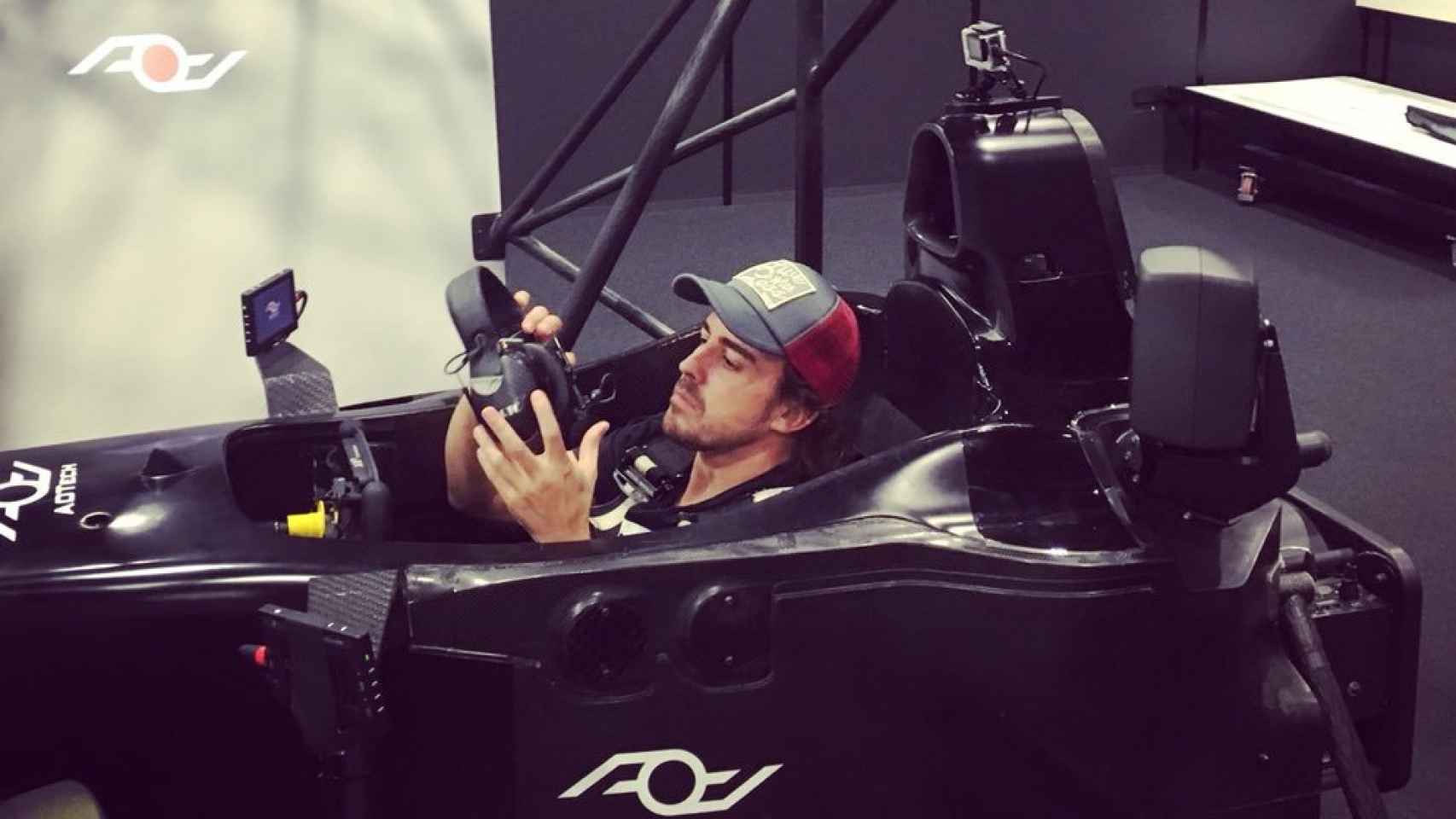 Alonso pasó sin problemas el test en el simulador de Le Mans.