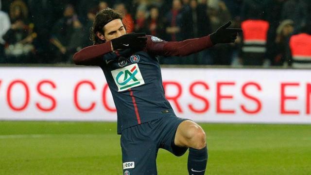 Cavani celebra un gol con el PSG. Foto: psg.fr