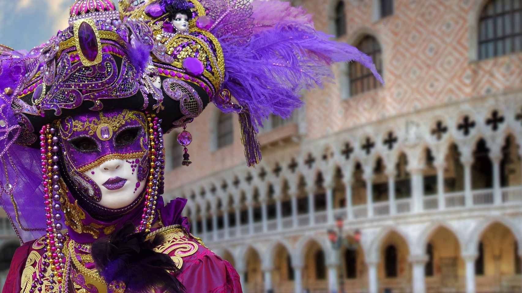 El Carnaval de Venecia es su fiesta más característica