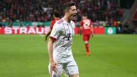 Lewandowski celebra un gol con el Bayern. Foto Twitter (@FCBayern)