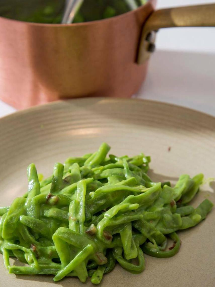 Judías verdes frescas con crema de guisantes