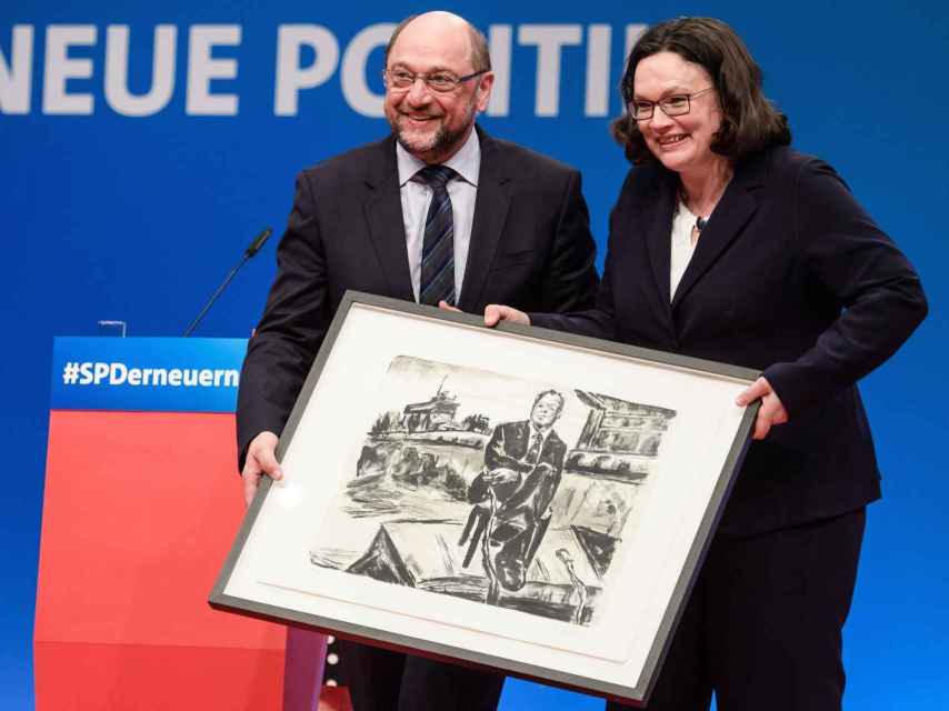 Nahles, con su predecesor, Martin Schulz.