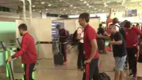 Jugadores del Flamengo son increpados en el aeropuerto