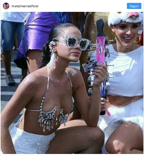 Bruna Marquezine, novia de Neymar, incendia las redes con un posado en bañador