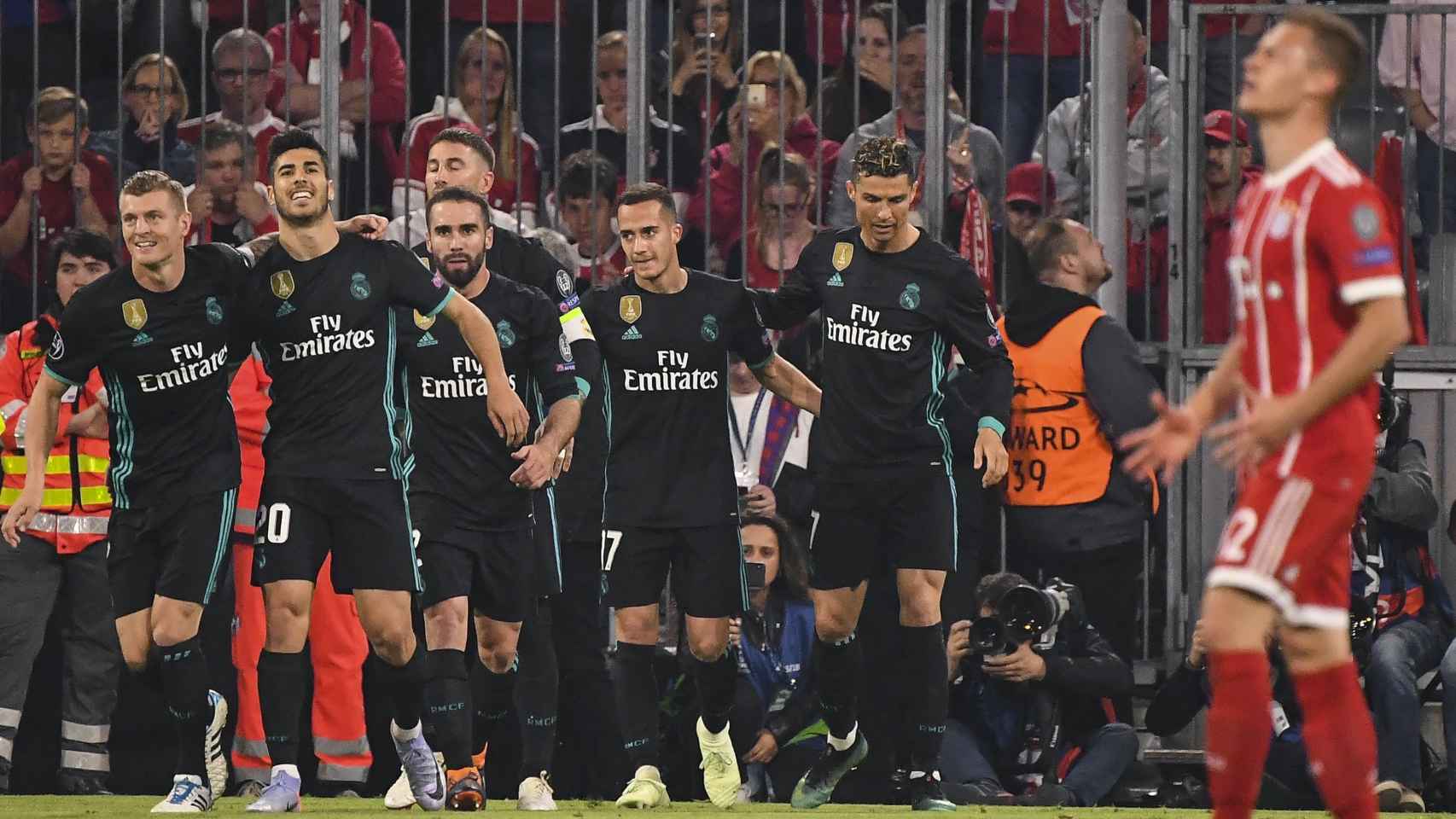 Los jugadores del Real Madrid celebran un gol en Múnich.