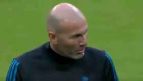 La charla de Zidane al vestuario
