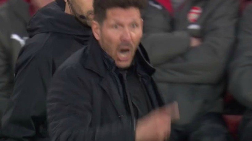Simeone expulsado. Foto Twitter (@chirichampions)