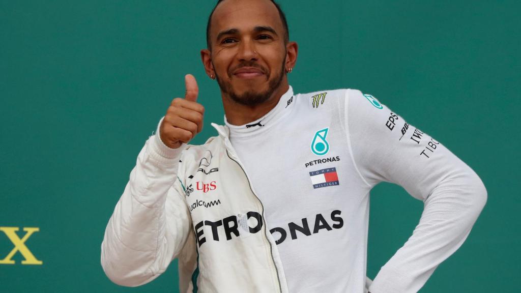 Hamilton, ganador en Bakú.