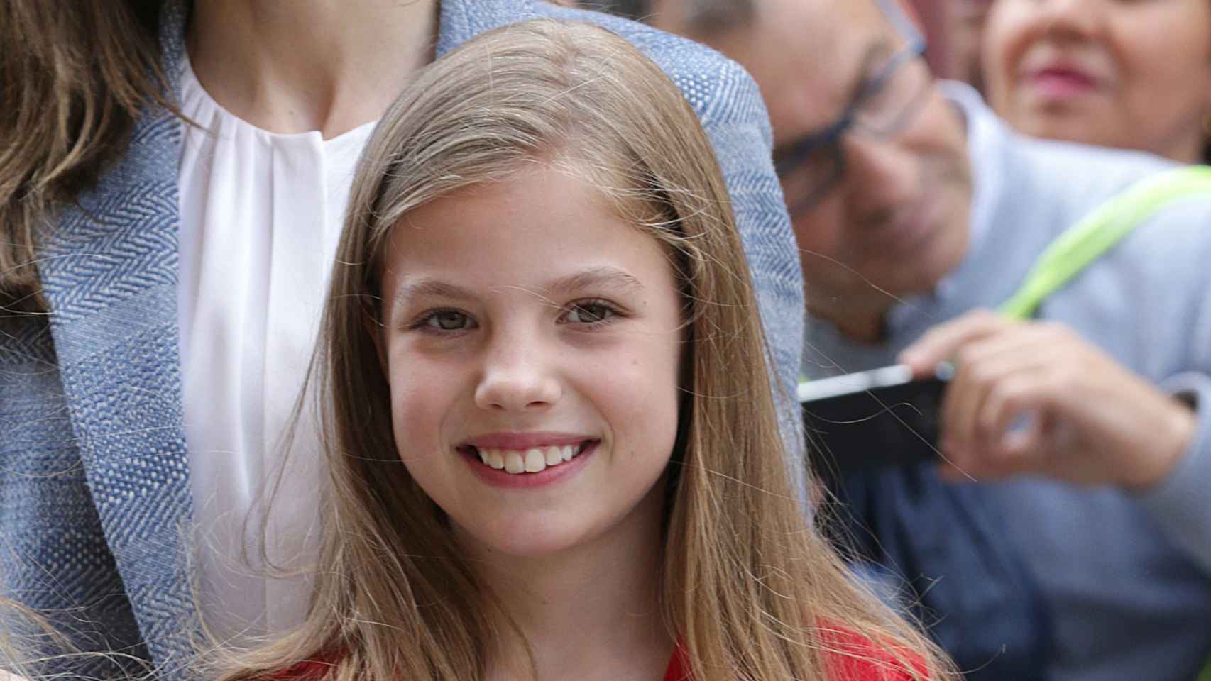 La Infanta Sofía sonriente.