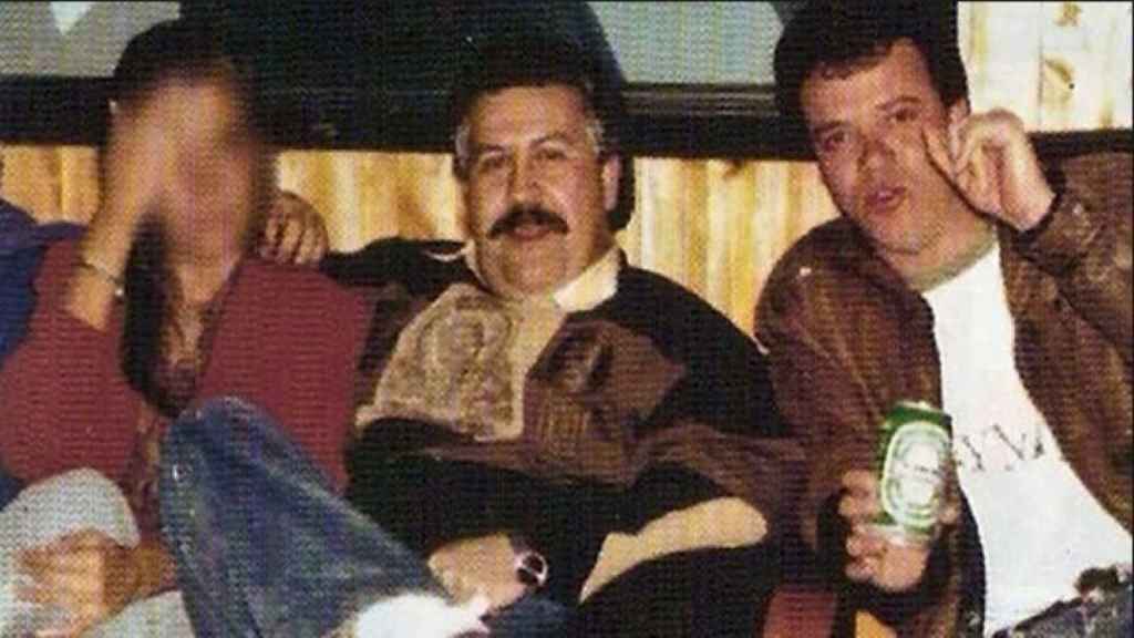 Popeye junto a Pablo Escobar en una foto de archivo.