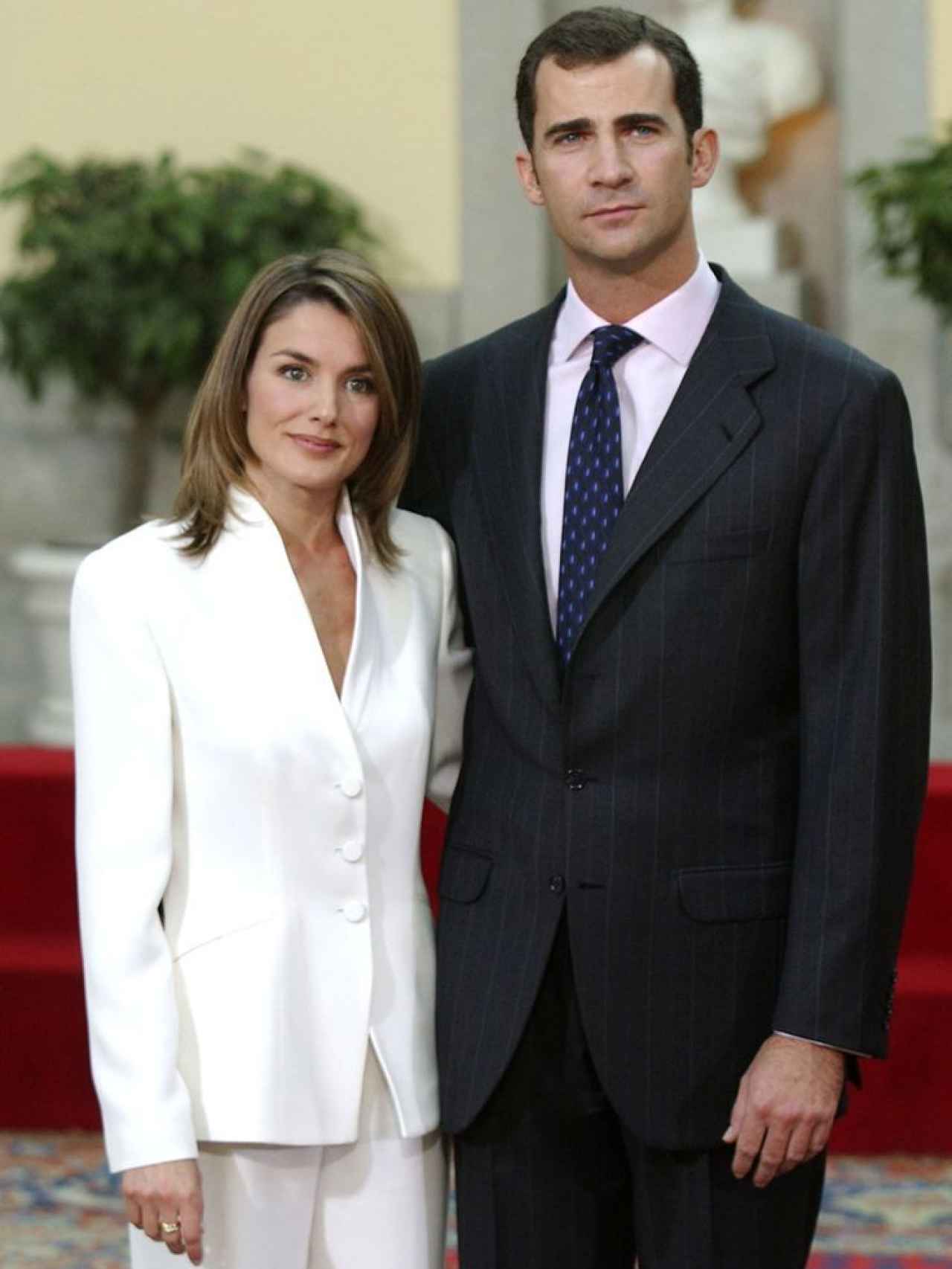 Pedida de mano de Felipe VI y Letizia en 2003.