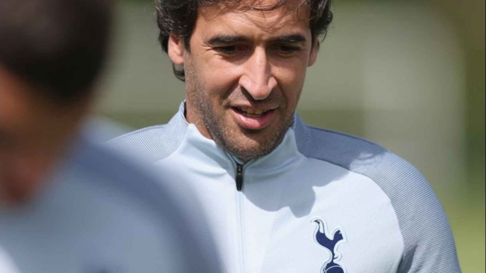 Raúl entrenando con el Tottenham. Foto. Twitter (@SpursOfficial)