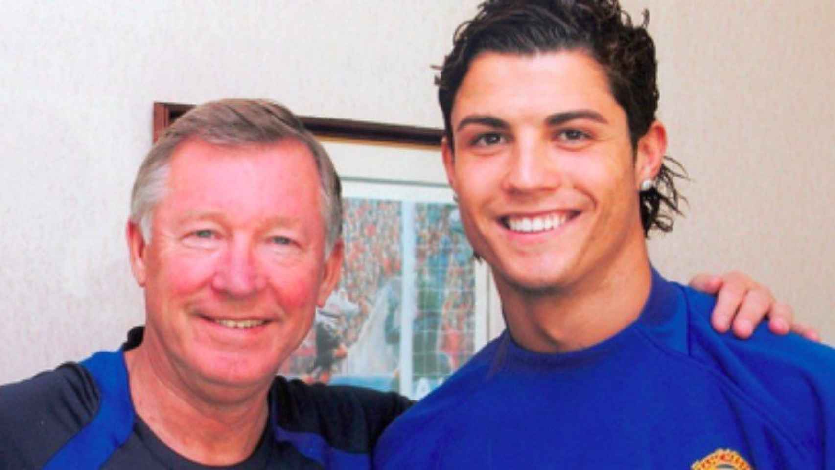 Ferguson y Cristiano Ronaldo. Foto Twitter (@Cristiano)