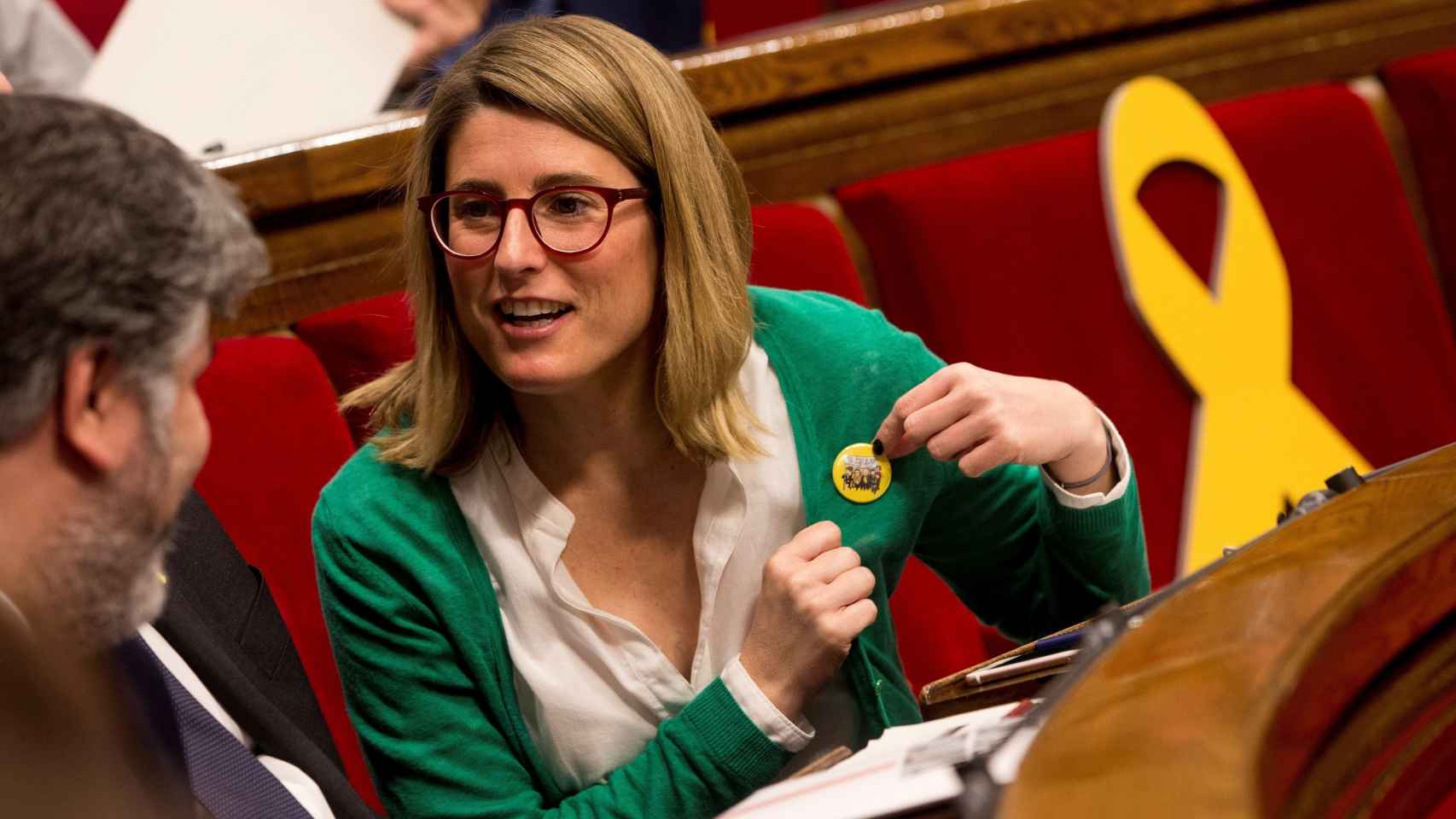Elsa Artadi, durante una sesión en el Parlament.