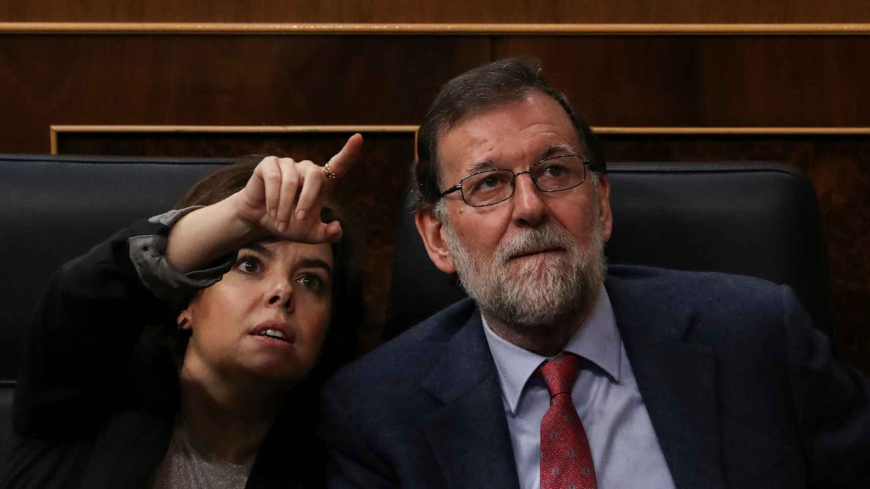 Mariano Rajoy junto a Sáenz de Santamaría en una sesión del Congreso.