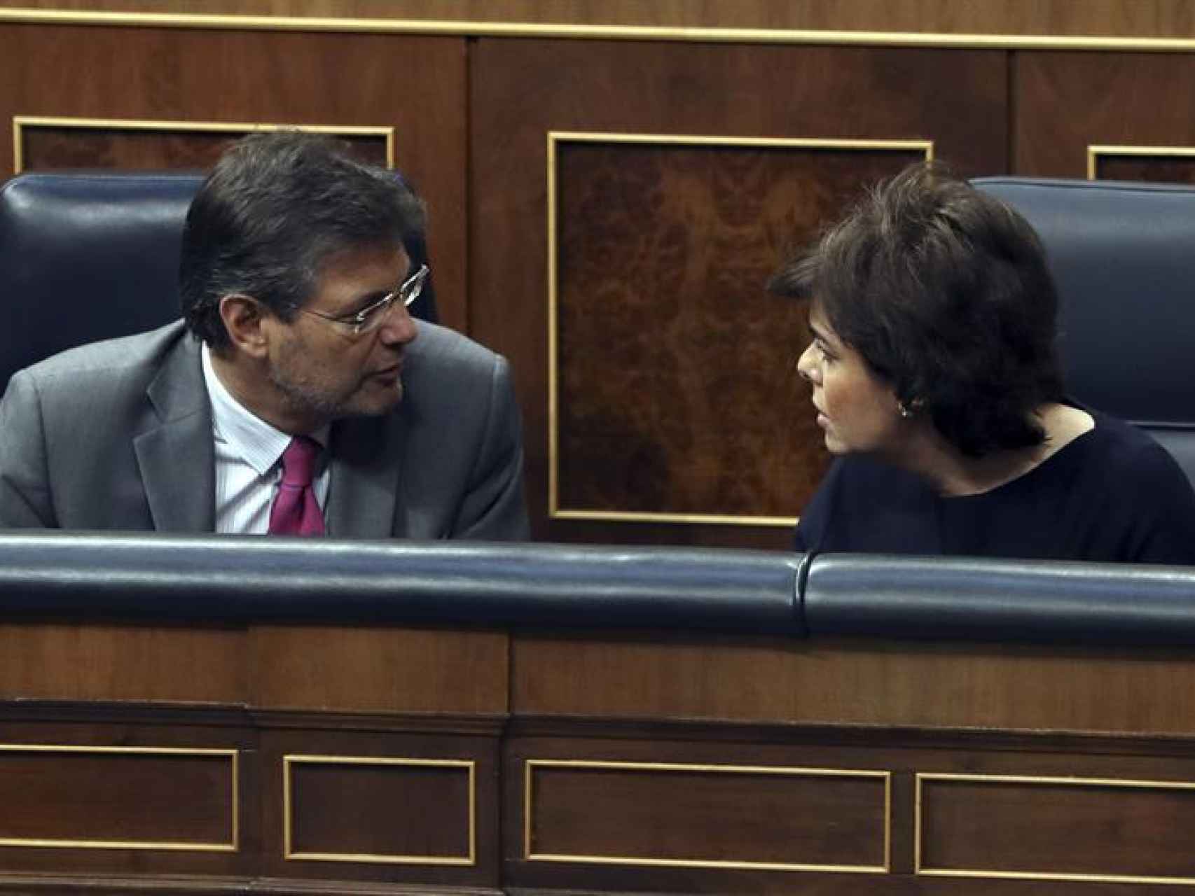 El ministro de Justicia, esta semana en el Congreso con la vicepresidenta Sáenz de Santamaría./