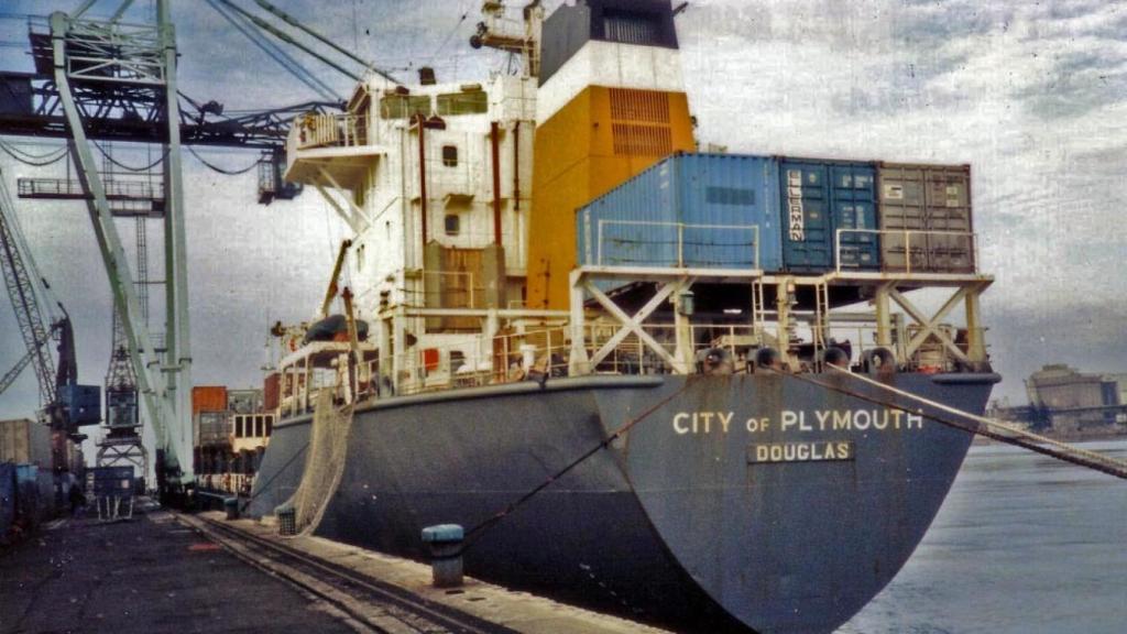 City of Plymouth. Se ve el bote salvavidas en el que se cree que Anglés pudo escapar.