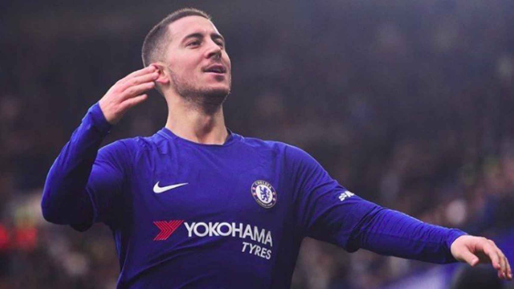 Hazard celebra con el Chelsea. Foro Instagram (@chelseafc)