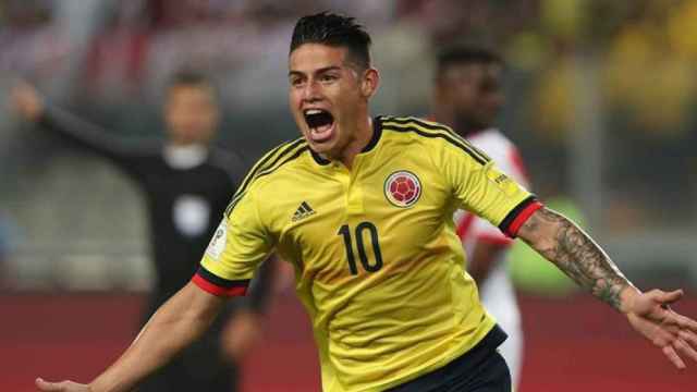 James celebra un gol con Colombia durante la fase de clasificación sudamericana.
