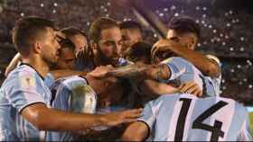 La selección argentina celebra un gol. Foto: afa.org