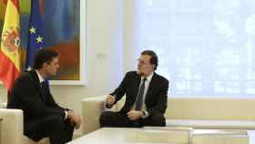 Rajoy y Sánchez, durante la reunión en Moncloa.