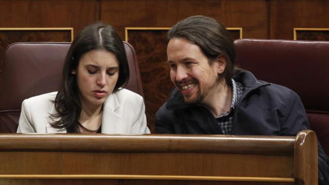 Pablo Iglesias e Irene Montero en el Congreso.