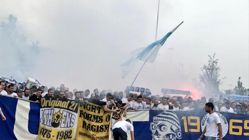 Ultras del Livorno, AEK o Sampdoria junto a los del Marsella antes de la final de la Europa League.