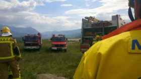 Imagen de los bomberos de Andorra trabajando en la zona del siniestro.