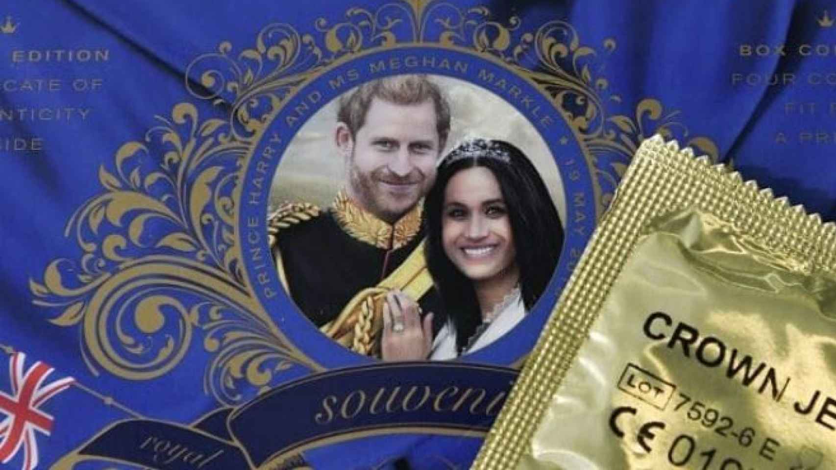 Los preservativos de 'La joya de la corona' en honor a Harry y Meghan.