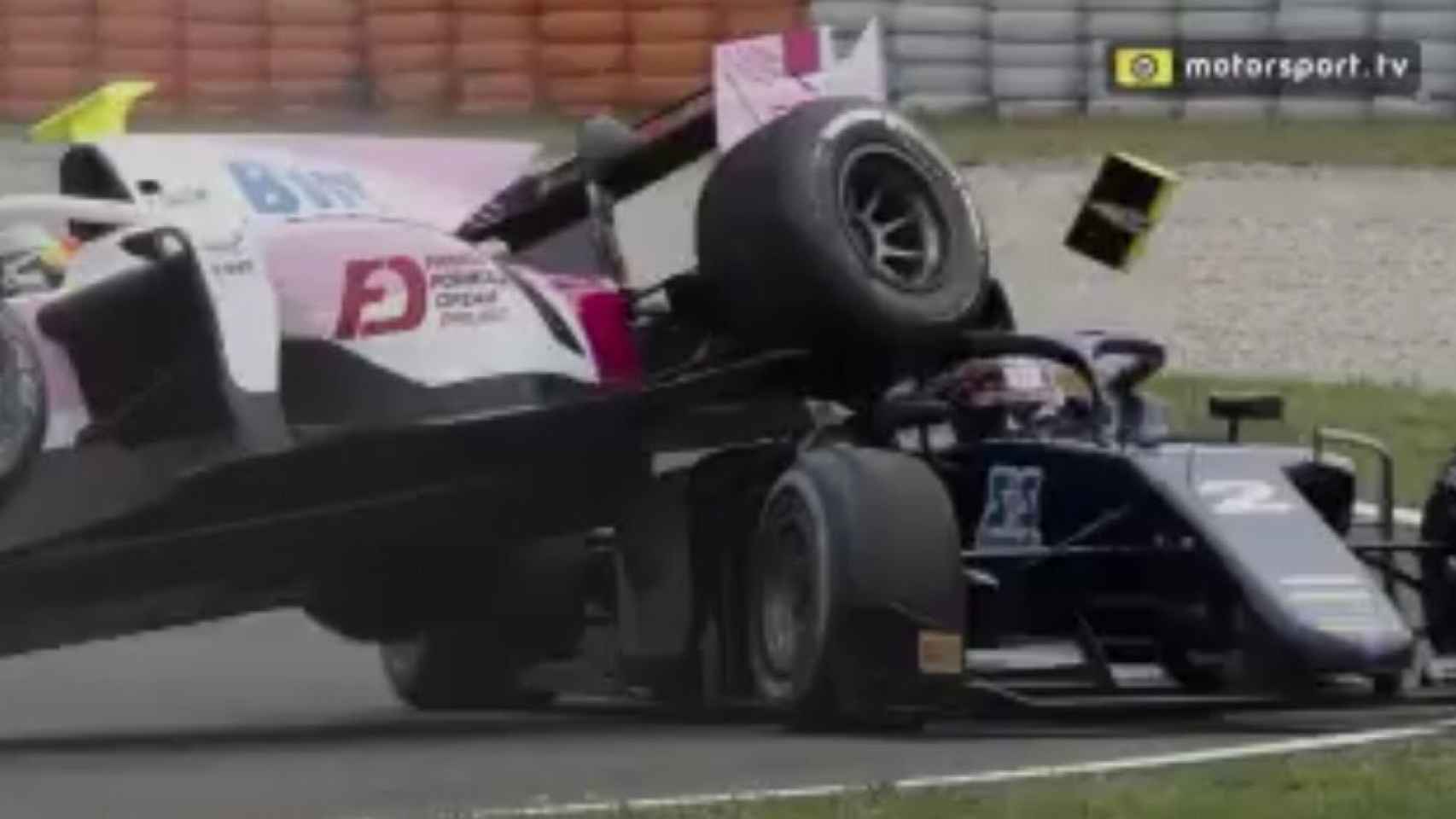 El accidente en Fórmula 2 en el que el halo ha sido clave.