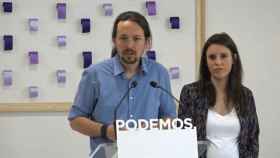 Pablo Iglesias e Irene Montero someten a las bases de Podemos su continuidad por el caso del chalé
