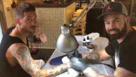 Sergio Ramos se hace un nuevo tatuaje
