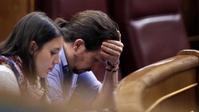 Montero e Iglesias en el Congreso de los Diputados.