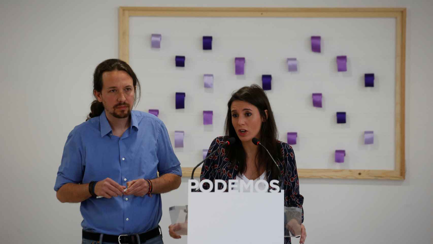 Pablo Iglesias e Irene Montero convocando la consulta a las bases de Podemos.