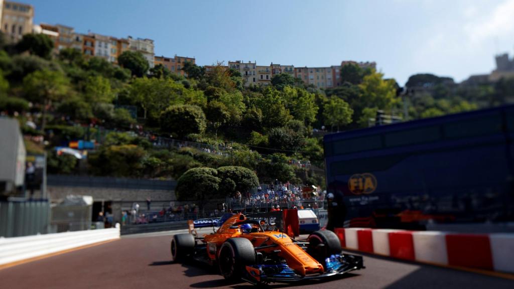 Alonso mejoró las sensaciones de la mañana.