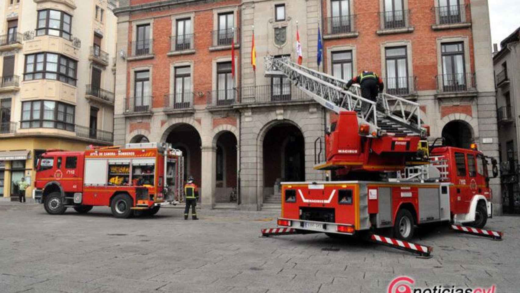 zamora ayuntamiento simulacro incendio bomberos (3)