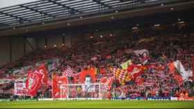 Aficionados del Liverpool en Anfield. Foto: liverpoolfc.com