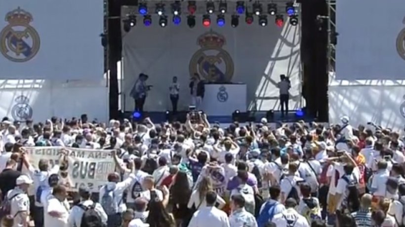 Los aficionados del Madrid llenan la Fan Zone de Kiev