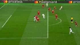 Gol anulado por fuera de juego de Benzema