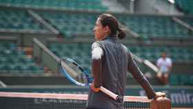 Muguruza, durante un entrenamiento en Roland Garros.