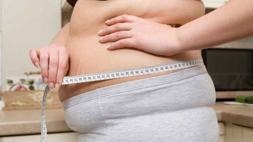 La grasa abdominal es la principal indicación de obesidad.