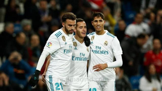 Achraf y Mayoral celebrando el gol de Lucas