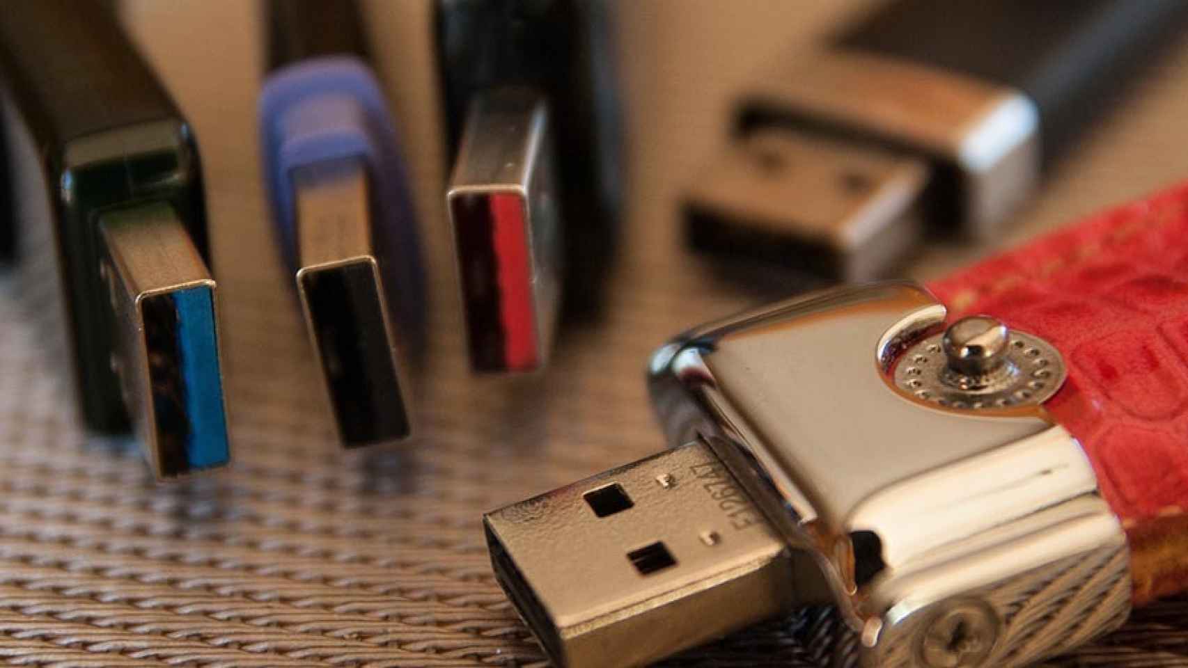 El sustituto del Pendrive USB serán datos almacenados en polvo