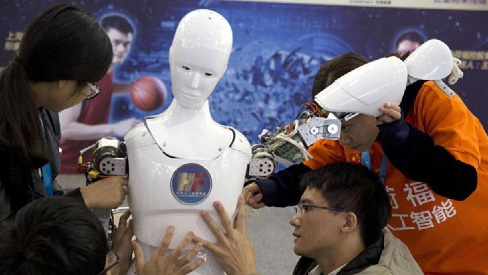 El robot con inteligencia artificial.
