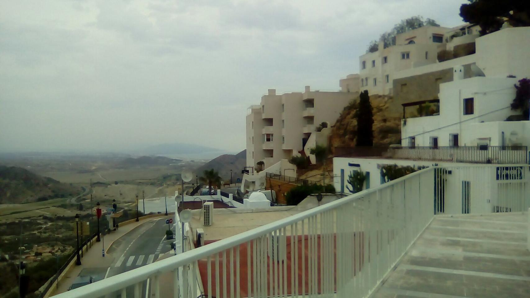 Así es el apartamento de verano de Pedro Sánchez en Mojácar