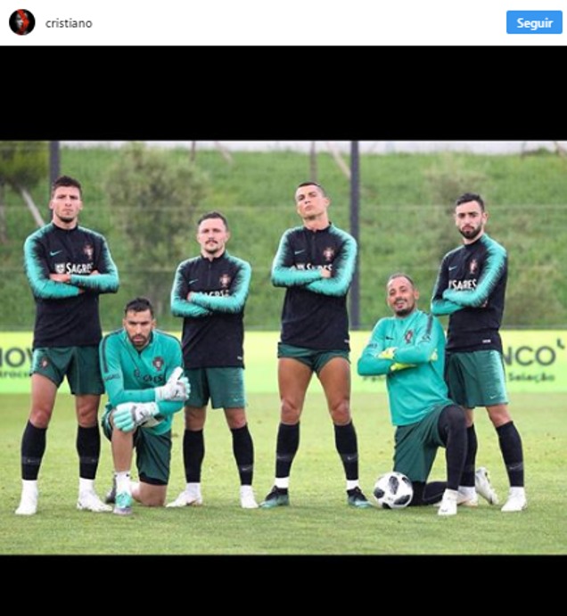 Cristiano Ronaldo con sus compañeros de la selección portuguesa. Foto: Instagram (@cristiano)