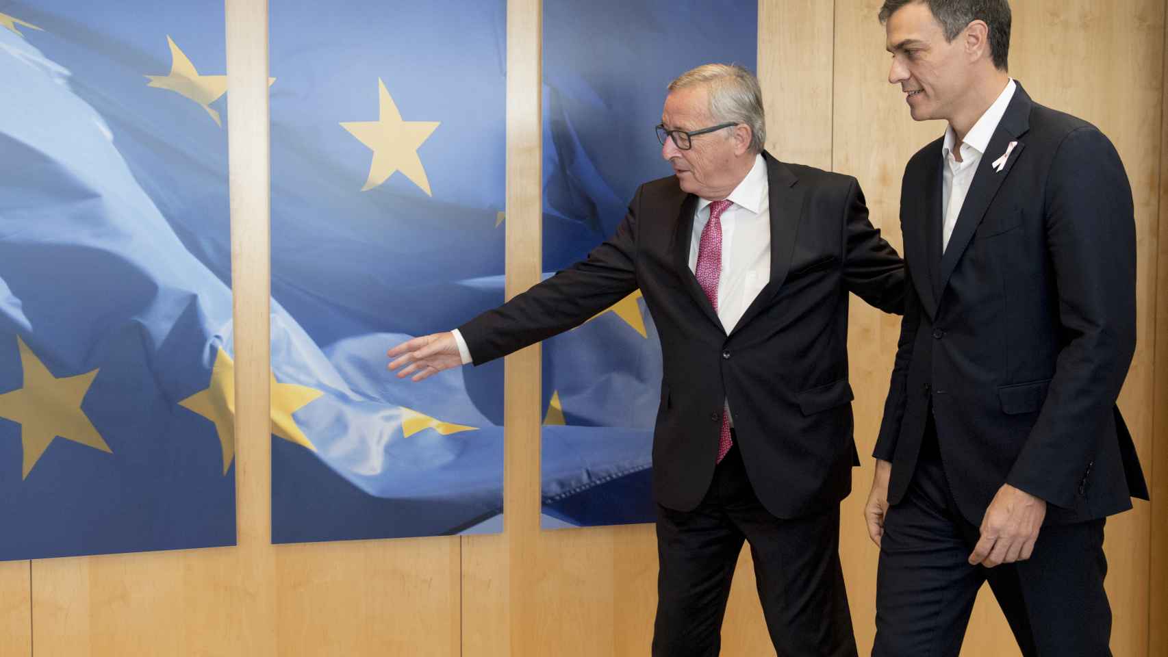 Sánchez se reunió por última vez con Juncker en octubre de 2010